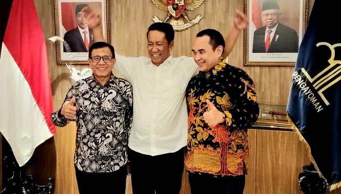 Jembatani Rekonsiliasi di Tubuh PWI, Menteri Hukum HAM Pertemukan Hendry Ch Bangun dan Zulmansyah Sekedang: Sinyal Menuju Perdamaian Baru