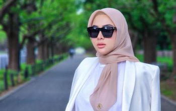 Syahrini Lahirkan Anak Perempuan Tepat di Hari Ulang Tahunnya