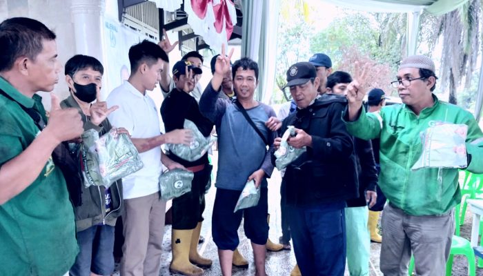 Makan Siang Gratis, Aksi Jumat Berkah di Posko Millennial-Z.RD