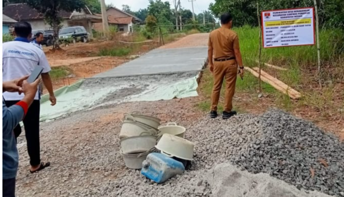 Jalan Rabat Beton Sepanjang 524 Meter Rampung, Pemerintah Desa Wira Bangun Mesuji Dapat Apresiasi Warga