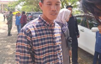 BREAKINGNEWS: Warga Desa Ulak Segara Demo, Desak Kades Dicopot Diduga Terlibat Perzinahan dengan Istri Orang