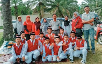 Semangat Gerak Jalan SDN 1 Rantau Panjang Meriahkan Tanjung Senai