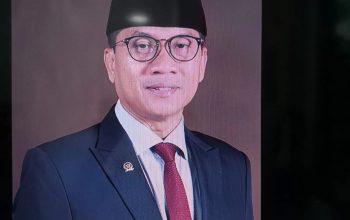 BREAKING NEWS: Menteri Desa Yandri Mendadak Dilarikan ke RSPAD, Penyebab Masih Misterius