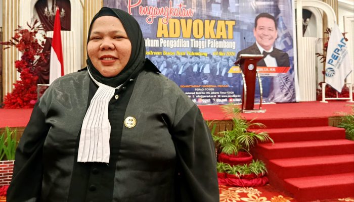 Hibza Meiridha Badar Resmi Menyandang Status Advokat PERADI